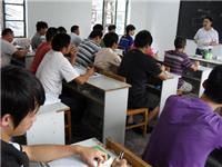 2011年7月中旬合肥市庐阳区食用菌协会学员在听科普知识讲座