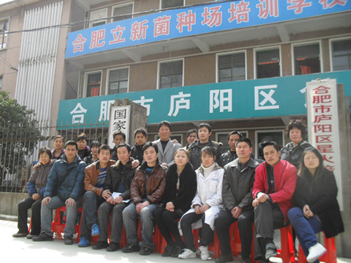 2011年3月下旬部分学员在学校培训留影