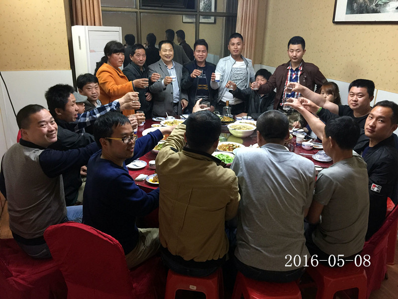 2016年5月8日合肥立新菌种场培训基地学员小聚餐