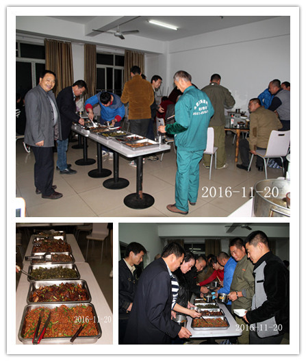 2016年11月20日合肥立新食用菌培训基地学员在校食堂小聚餐