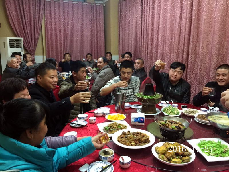 2016年11月27日合肥立新食用菌培训基地学员小聚餐