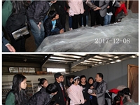 合肥市庐阳区菌种场培训学校学员听老师讲生产包的菌丝培养方法